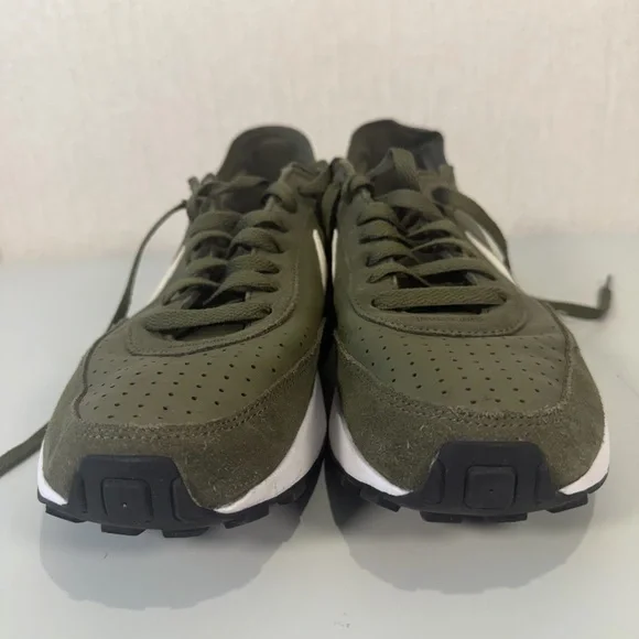 Nike Waffle One Leather Medium Olive Size 9.5 - Picture 2 of 16